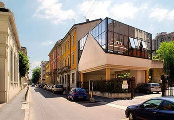 NEW GENERATION HOSTEL MILAN CENTER NAVIGLI
