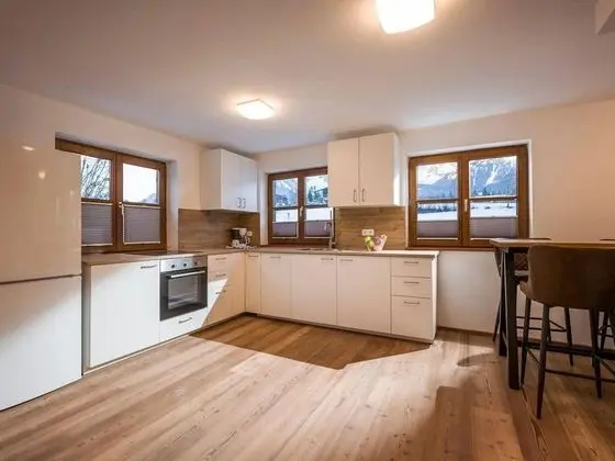 New Holiday Home With a Large Garden Near Ellmau in Tyrol - Mutfak