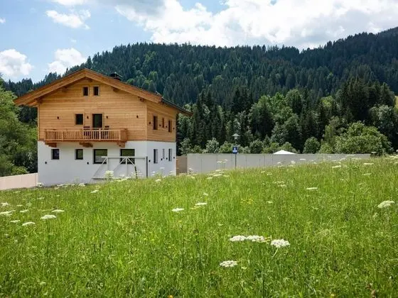 New Holiday Home With a Large Garden Near Ellmau in Tyrol - Öne Çıkan Resim