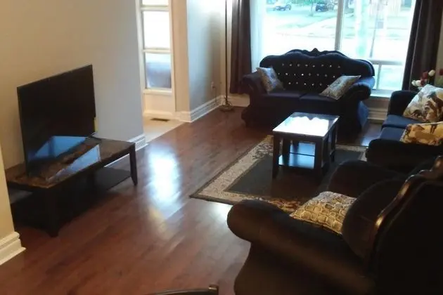 NEW !! Home Away From Home in the GTA - Oda Düzeni