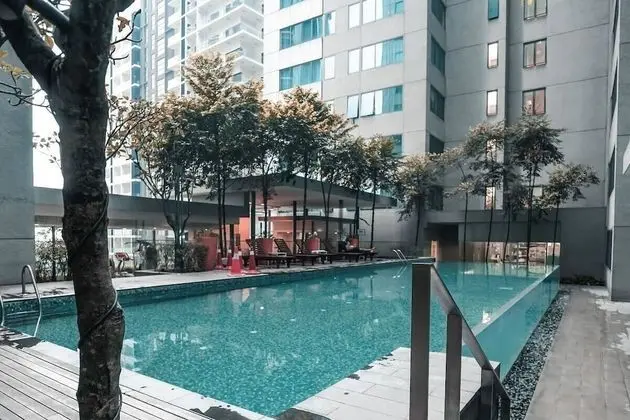 New Hope KL Dorms - Havuz
