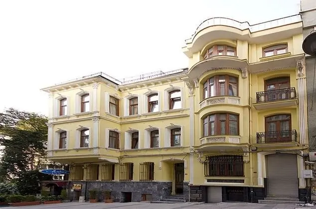 Hotel New House - Dış Mekan