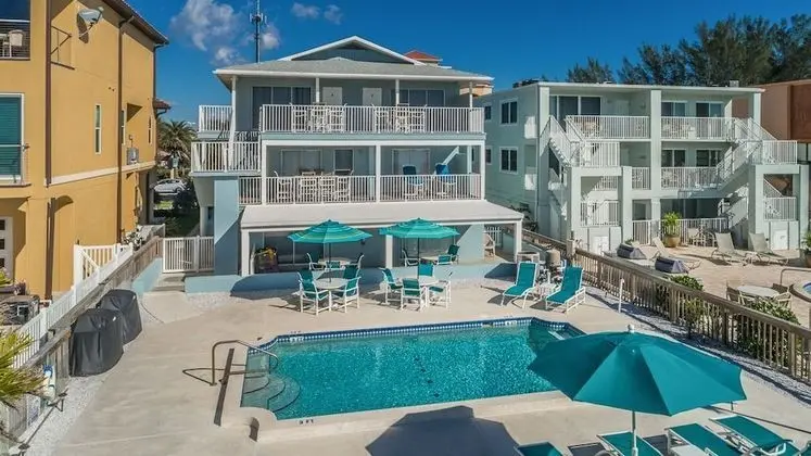 The New Hotel Indian Shores - Havuz