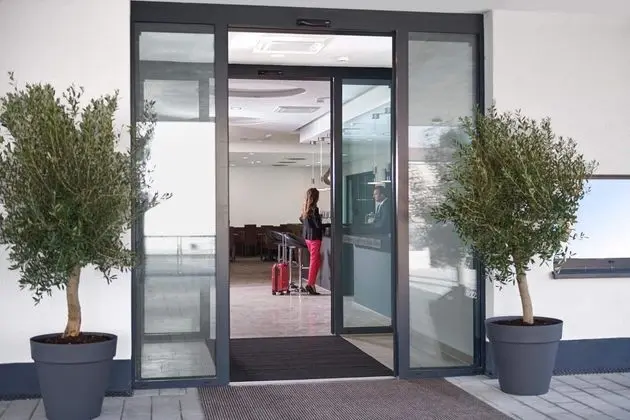 HOTEL NEW IN - Ingolstadt - Gaimersheim - Lobi