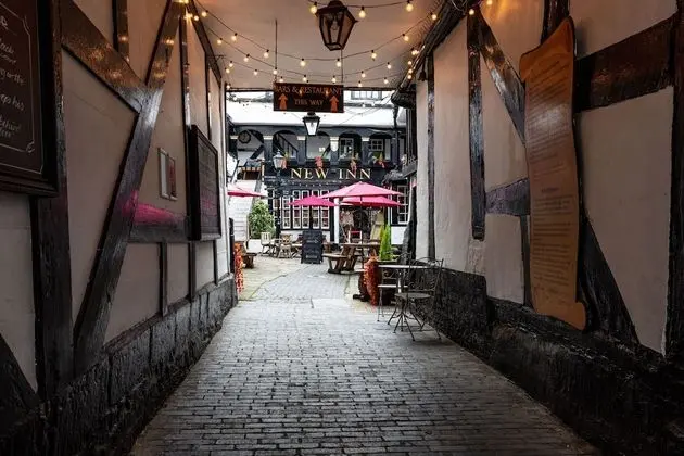 The New Inn Hotel - Dış Mekan