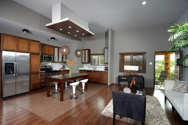 New Kingston Apartment at The Palms