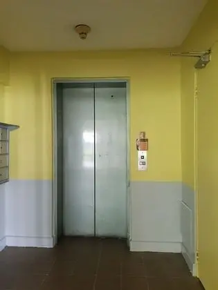 New Kingston Apt at Kensington Court - İç Mekan