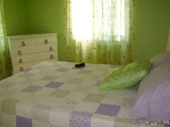 New Kingston Apt at Wellington Cove - Oda