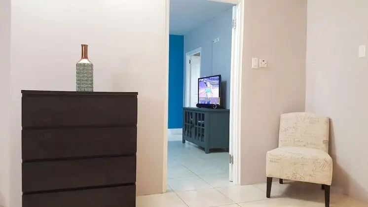 New Kingston Corporate Apts at Donhead - İç Mekan