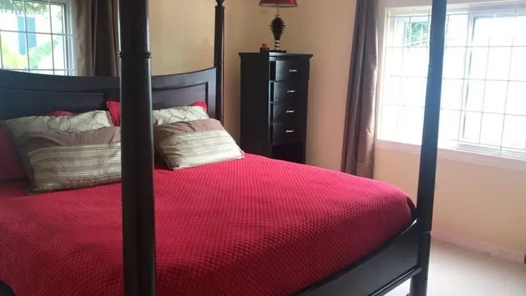 New Kingston Guest Apartment at Sandhurst - Oda
