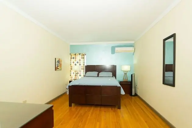 New Kingston Guest Apartments at Abbey - Dış Mekan