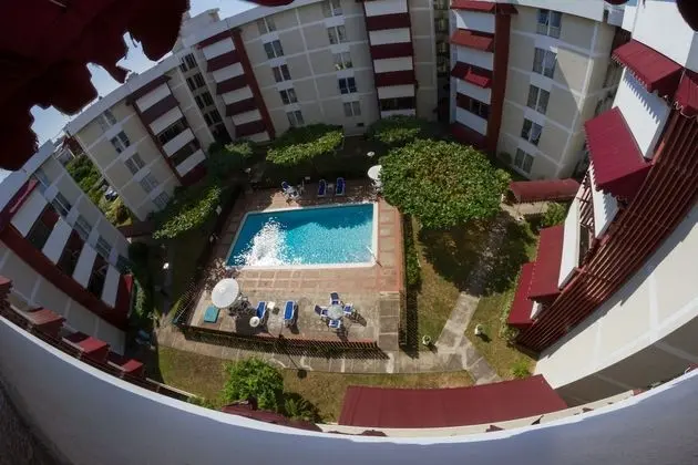 New Kingston Guest Apartments at Abbey - Havuz