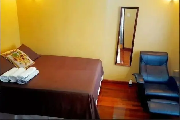 New Kingston Guest Apt at Dorchester - Oda Manzaraları