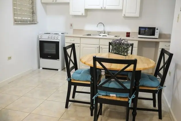 New Kingston's Deluxe Apartment - Oda Düzeni