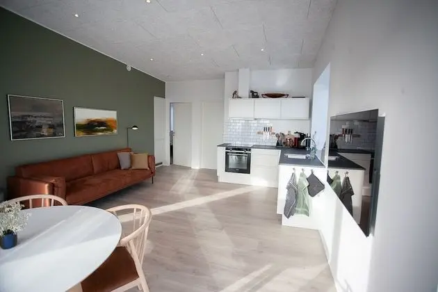 New - Luxurious - View - 2 BR - İç Mekan