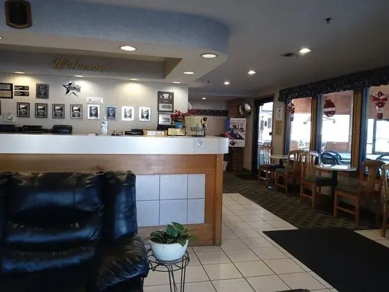 New Martinsville Inn - Lobi
