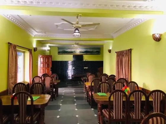 New Hotel Natureland - Yerinde Yemek