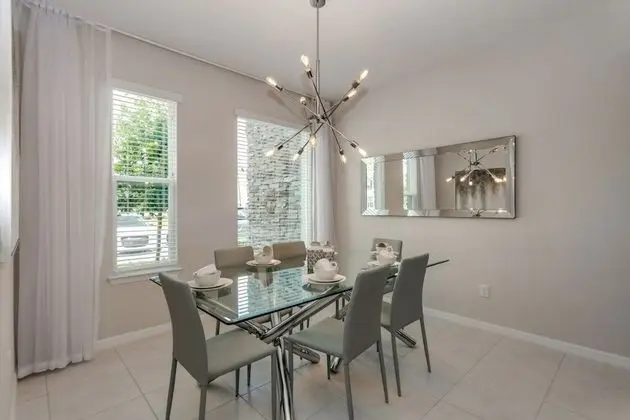 New, Orlando Newest Resort Community Town 3 Bedroom Townhouse - Yerinde Yemek