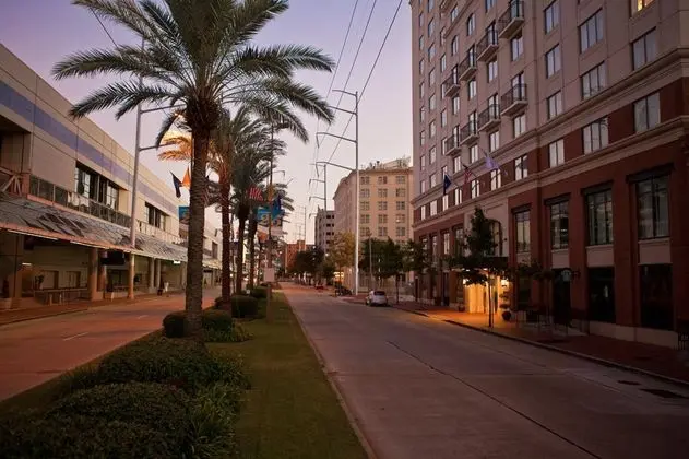 New Orleans Downtown Marriott at the Convention C