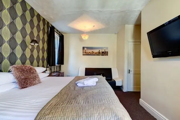 New Osborne Hotel - Oda