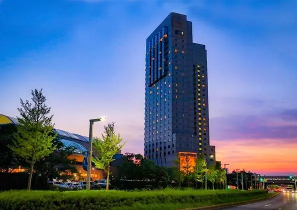 Hotel New Otani Makuhari - 1