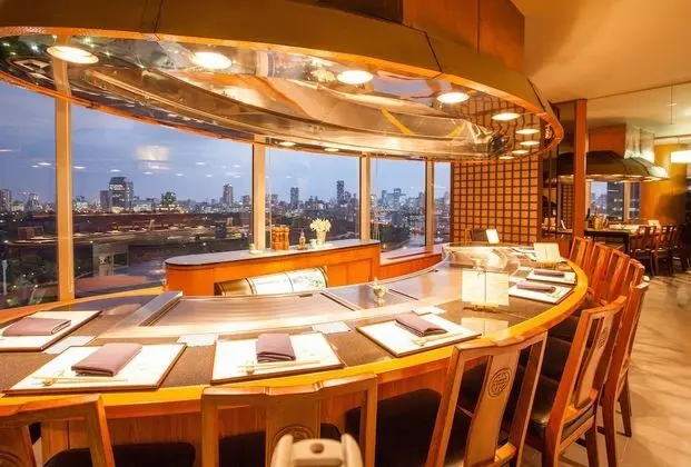 Hotel New Otani Osaka - Yerinde Yemek