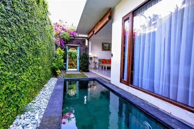 New Pondok Sara Villas - Oda