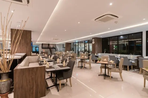 New Square Patong Hotel
