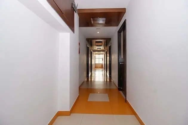 Hotel New Sree Krishna Residency - Lobi