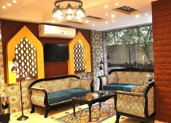 New Star Zamalek Hotel