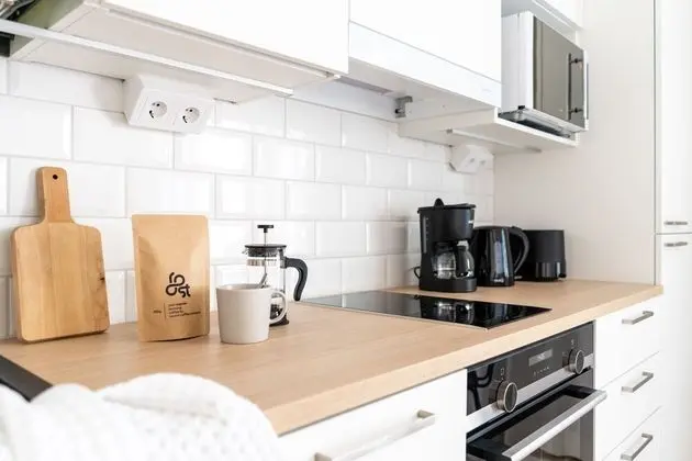New stylish studio with free parking - İç Mekan