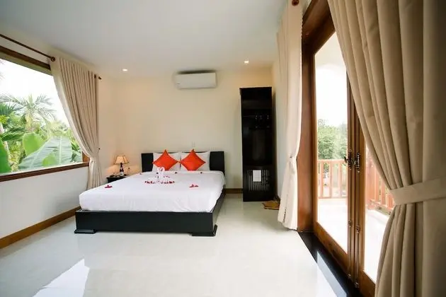 New Sunshine Homestay - Oda