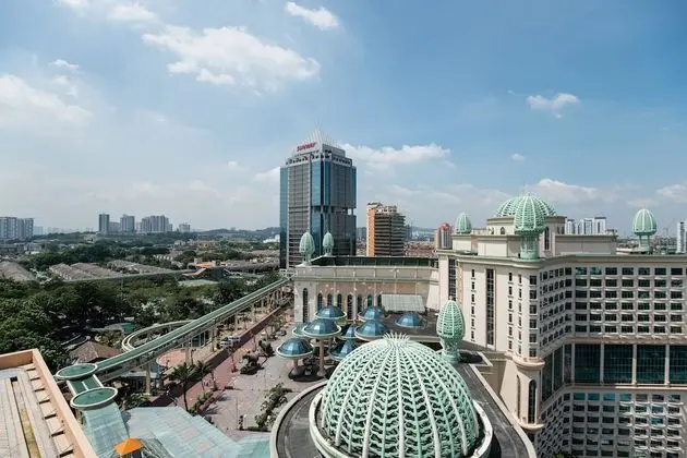 New Town Suites at Bandar Sunway