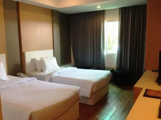 New Travel Lodge Hotel - Oda