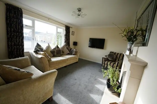 NEW Unique 2BD Detached Bungalow Burnham-on-sea