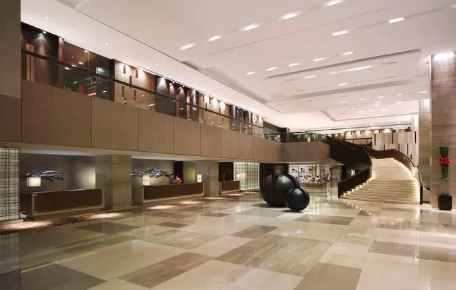 New World Makati Hotel - Lobi