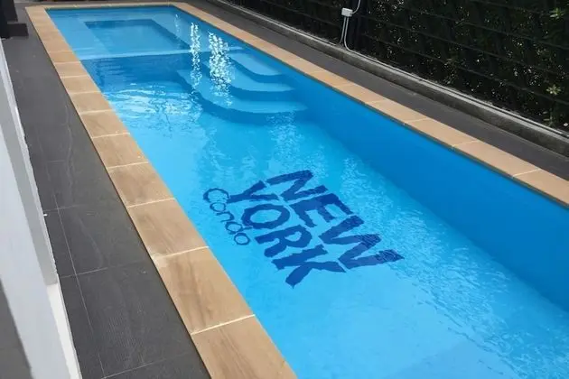New York Condo by Renvio - Öne Çıkan Resim