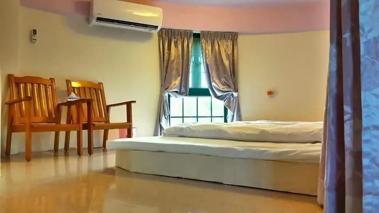 New Zhilan B&B