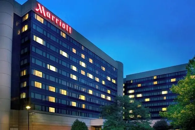 Newark Liberty International Airport Marriott - Dış Mekan