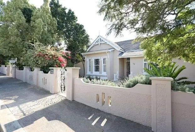 Newington Place - Dış Mekan