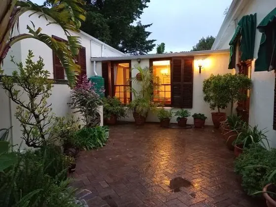 Newlands Guest House - Dış Mekan