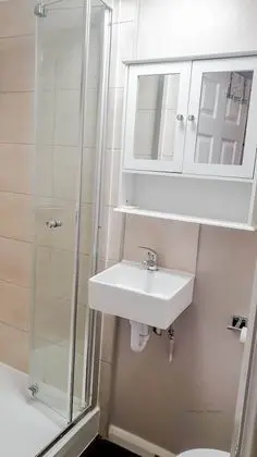 Newly Built Private Ensuite In Dudley Westmidlands - Banyo Tipleri