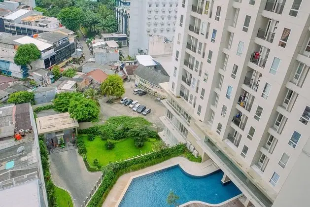 Newly Furnished 2BR at Elpis Apartment - Havuz