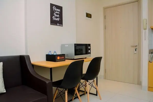 Newly Furnished 2BR at Elpis Apartment - Oda Düzeni