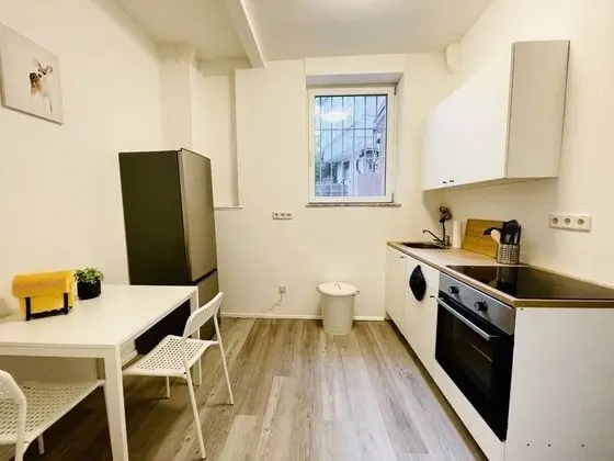Newly Furnished Beautiful Apartment In The Center With Smart TV - Yerinde Yemek
