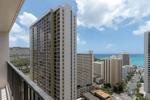 Newly Remodeled Corner Unit at the Waikiki Banyan With Diamond Head Views by Redawning