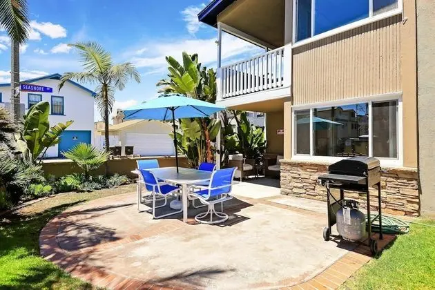 Newport Beach Bungalow