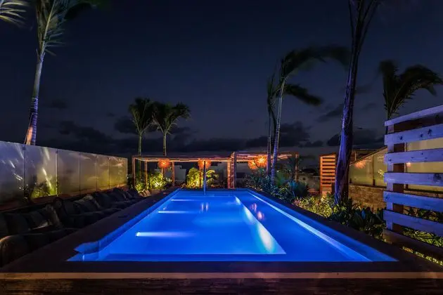 Newport House Playa - Havuz