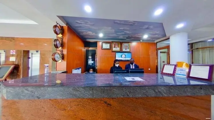 Newton Park Hotels Annex - Lobi