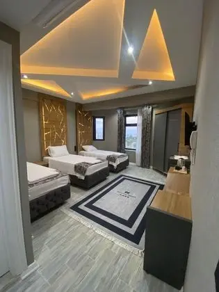 Newton Otel - Oda